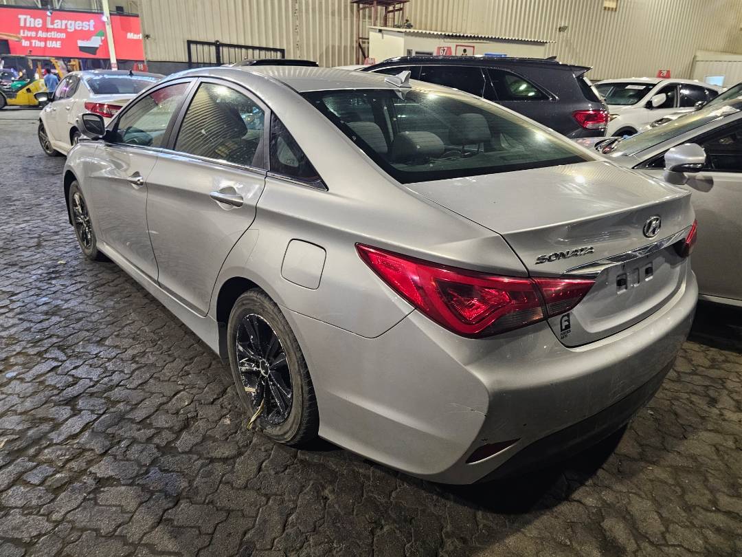 HYUNDAI SONATA 2014 - Marhaba Auction Used Cars - Image 5