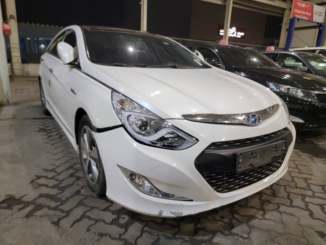 HYUNDAI SONATA 2012 - Marhaba Auction Used Cars - Image 4