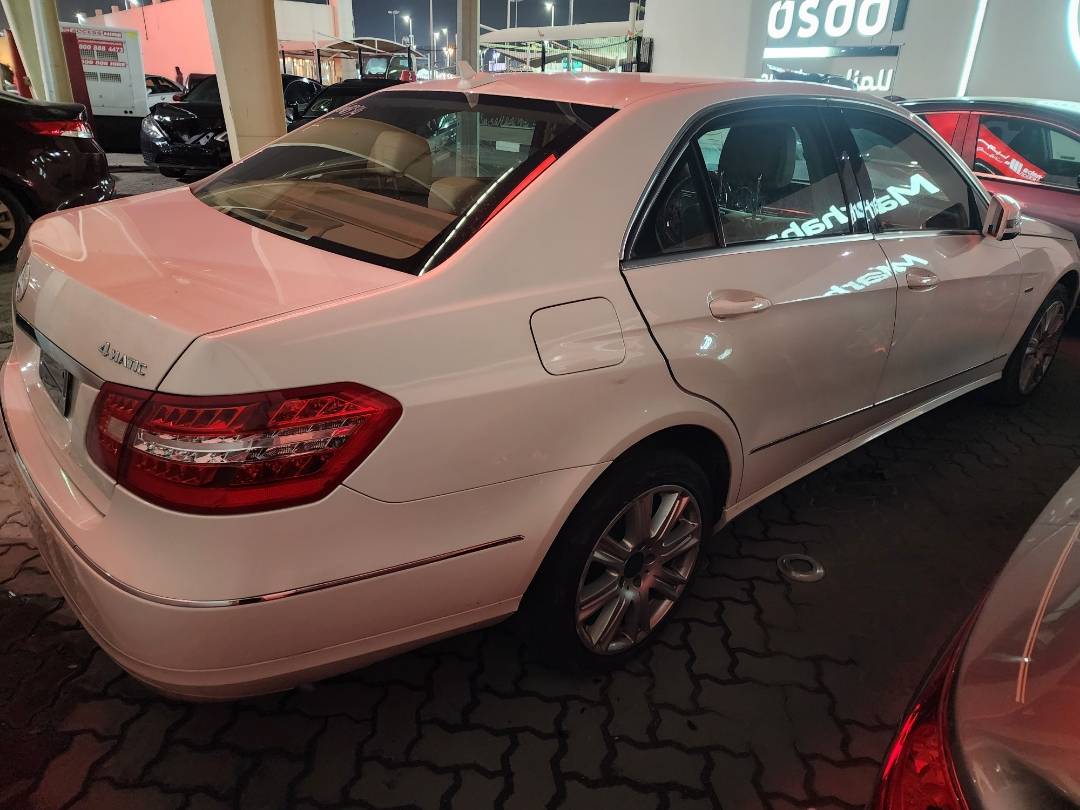 2012 MERCEDES BENZ E 350 — 227536 Miles — Lot 37316734 - Marhaba Auctions Used Cars - Image 9