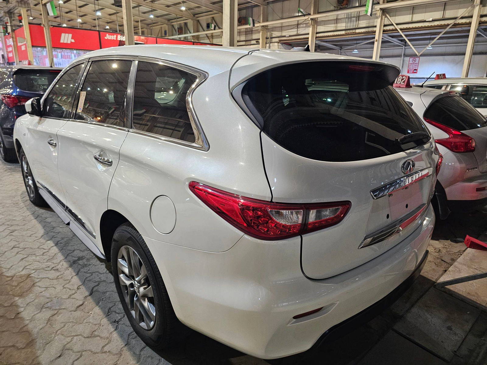 2015 INFINITI QX60 — 190250 Miles — Lot 7678823 — Main - Marhaba Auctions Used Cars - Image 5