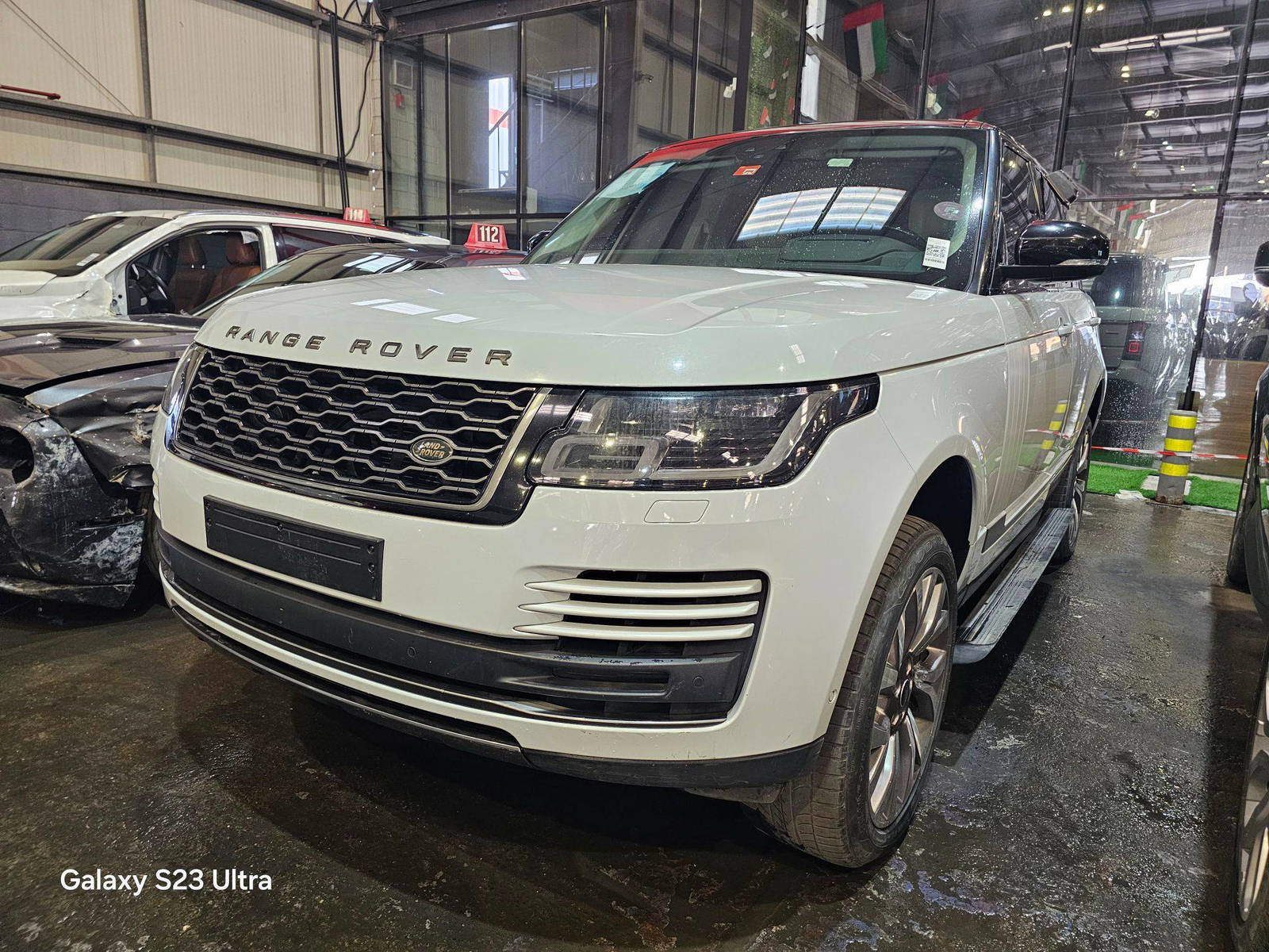 2018 LAND ROVER RANGE ROVER VOGUE — 166405 KM — Lot 125478 — Main - Marhaba Auctions Used Cars - Image 3