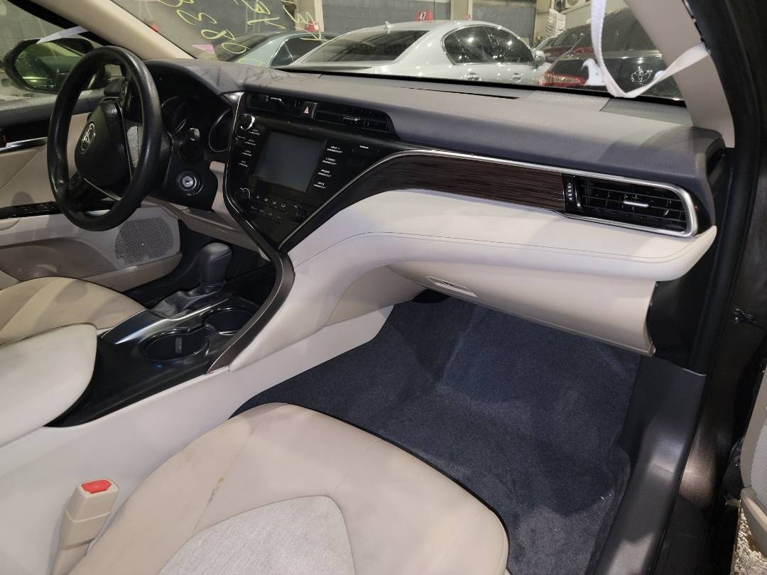 2018 TOYOTA CAMRY — 70884 Miles — Lot 67735173 - Marhaba Auctions Used Cars - Image 9