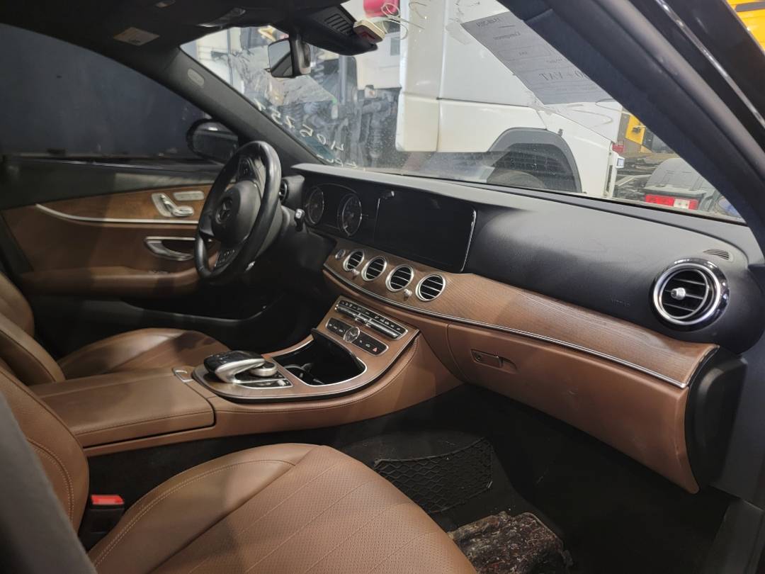 2018 MERCEDES BENZ E-300 — 78763 Miles — Lot A405751 — Main - Marhaba Auctions Used Cars - Image 7
