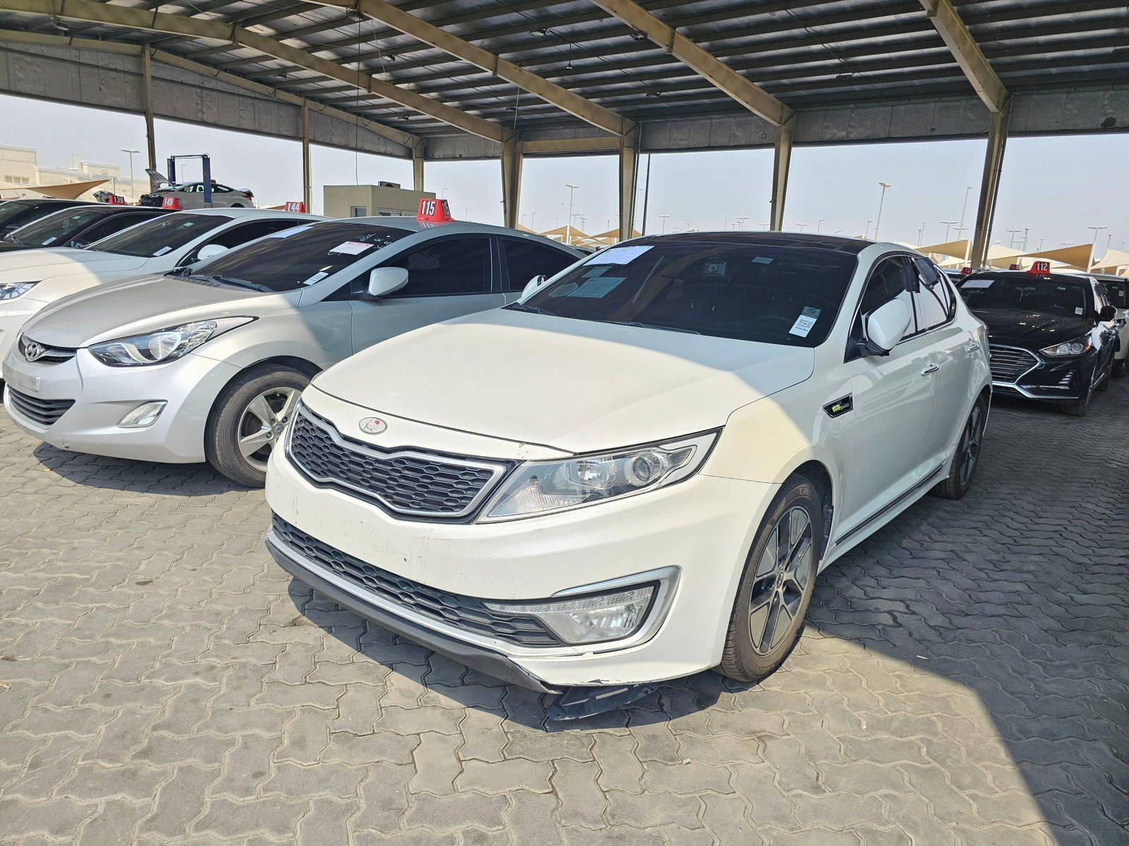 2012 KIA K5 — 266164 KM — Lot 05727 — Main - Marhaba Auctions Used Cars - Image 5