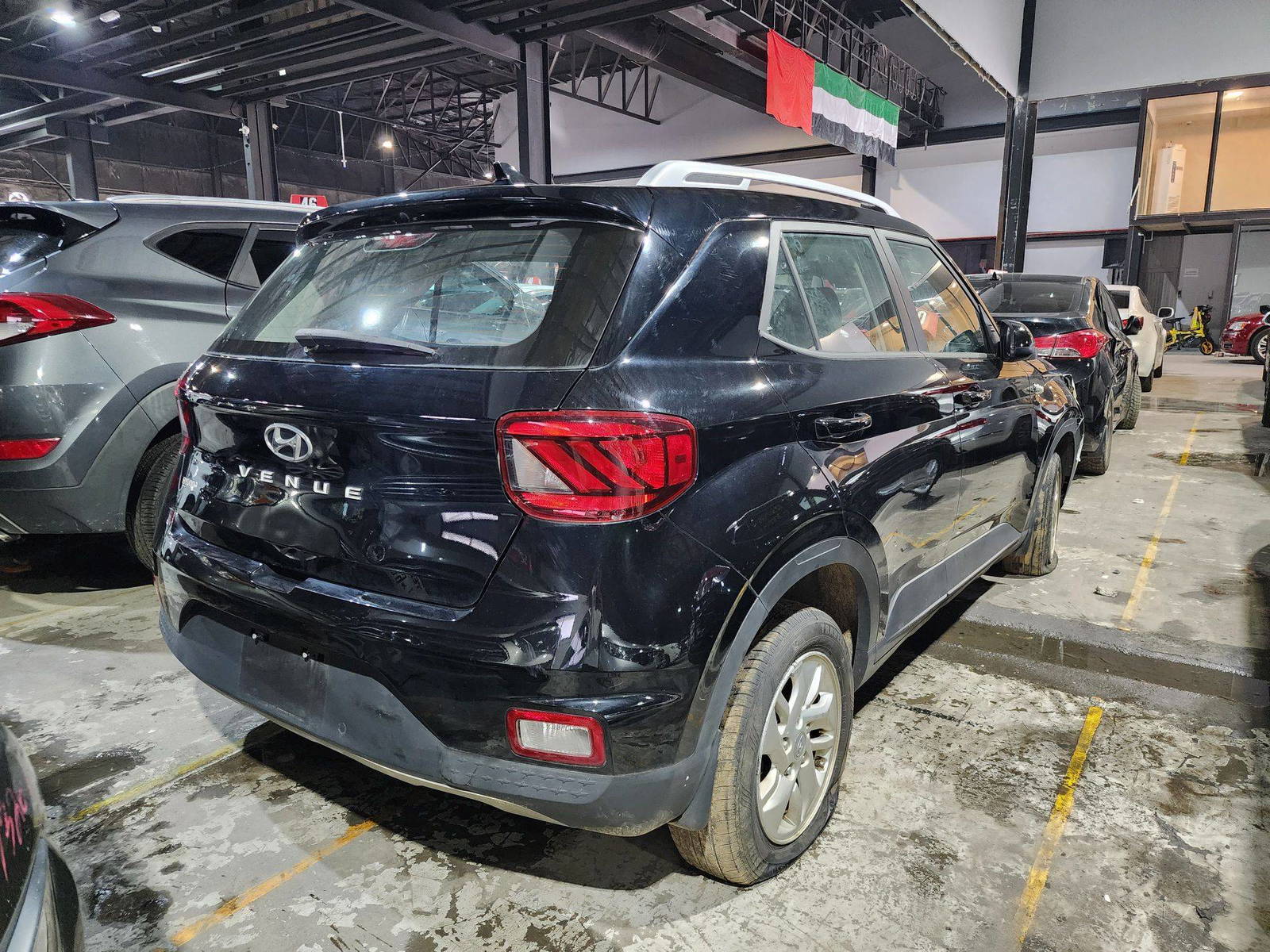 2020 HYUNDAI VENUE SEL — 124385 Miles — Lot 038724 — Main - Marhaba Auctions Used Cars - Image 4