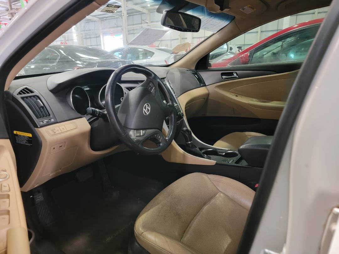 2013 HYUNDAI SONATA — 198996 Miles — Lot 40567282 — Main - Marhaba Auctions Used Cars - Image 6