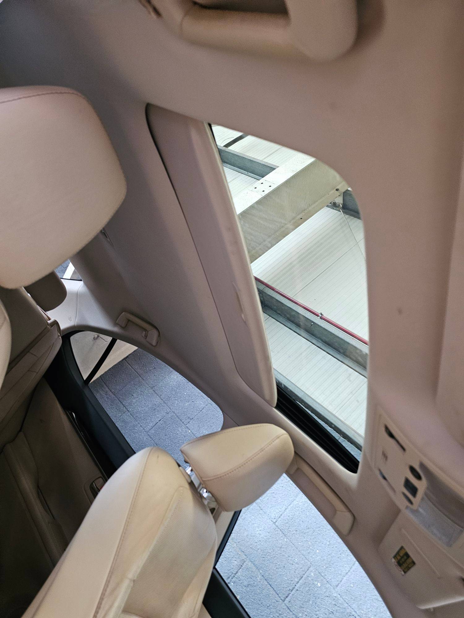 LEXUS ES 350 2015 - Marhaba Auction Used Cars - Image 10