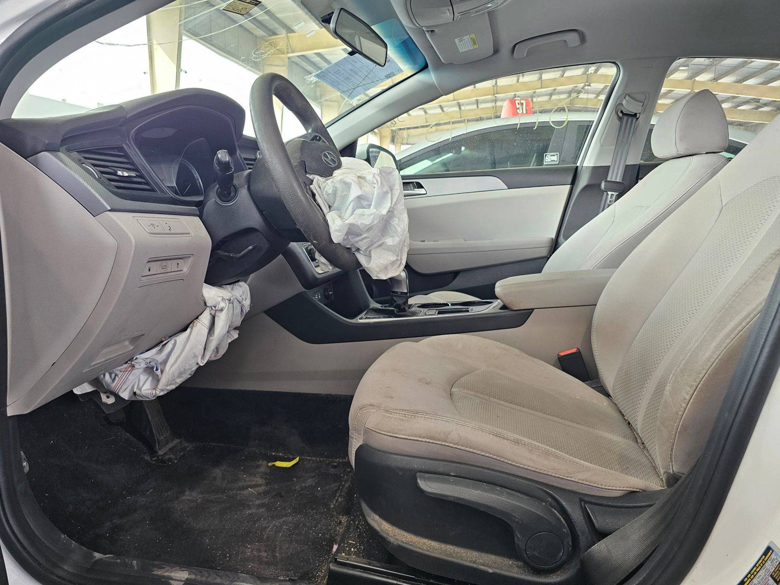 2018 HYUNDAI SONATA — 76556 Miles — Lot F2JH724366 — Souq - Marhaba Auctions Used Cars - Image 8