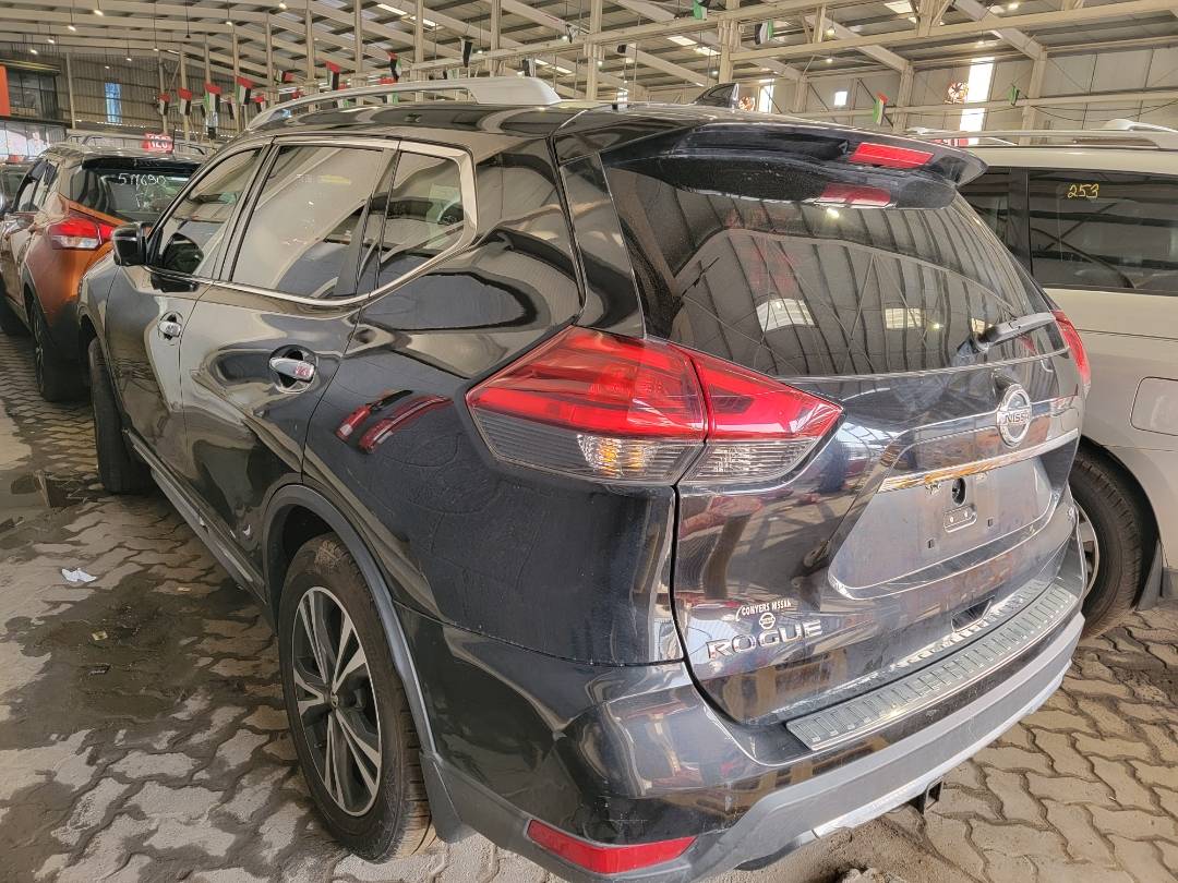 2017 NISSAN ROGUE — 164108 Miles — Lot HC736927 — Main - Marhaba Auctions Used Cars - Image 3