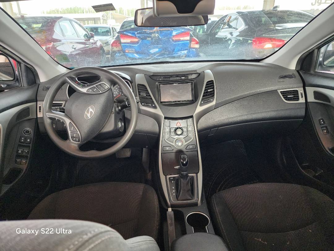 2016 HYUNDAI ELANTRA — 162585 KM — Lot 791012 — Souq - Marhaba Auctions Used Cars - Image 7