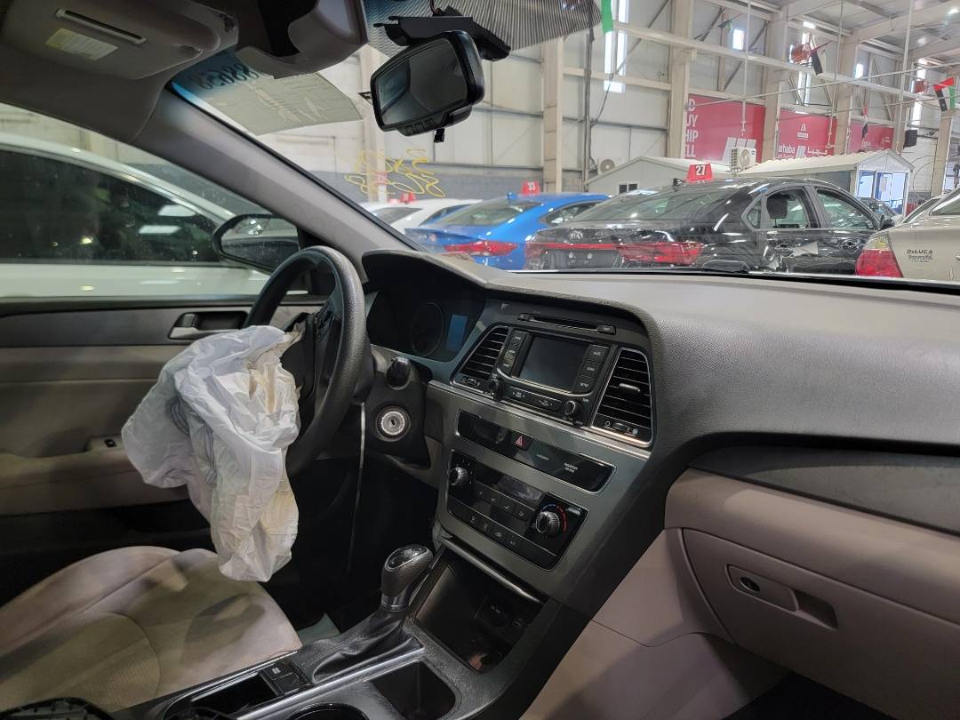 2015 HYUNDAI SONATA — 121342 Miles — Lot 38088658 - Marhaba Auctions Used Cars - Image 8