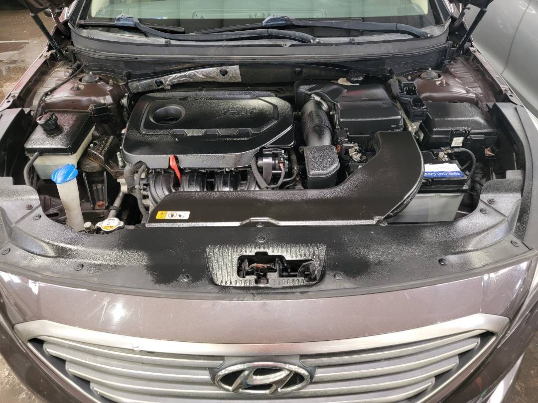 2015 HYUNDAI SONATA — 143398 Miles — Lot 82363003 — Main - Marhaba Auctions Used Cars - Image 10
