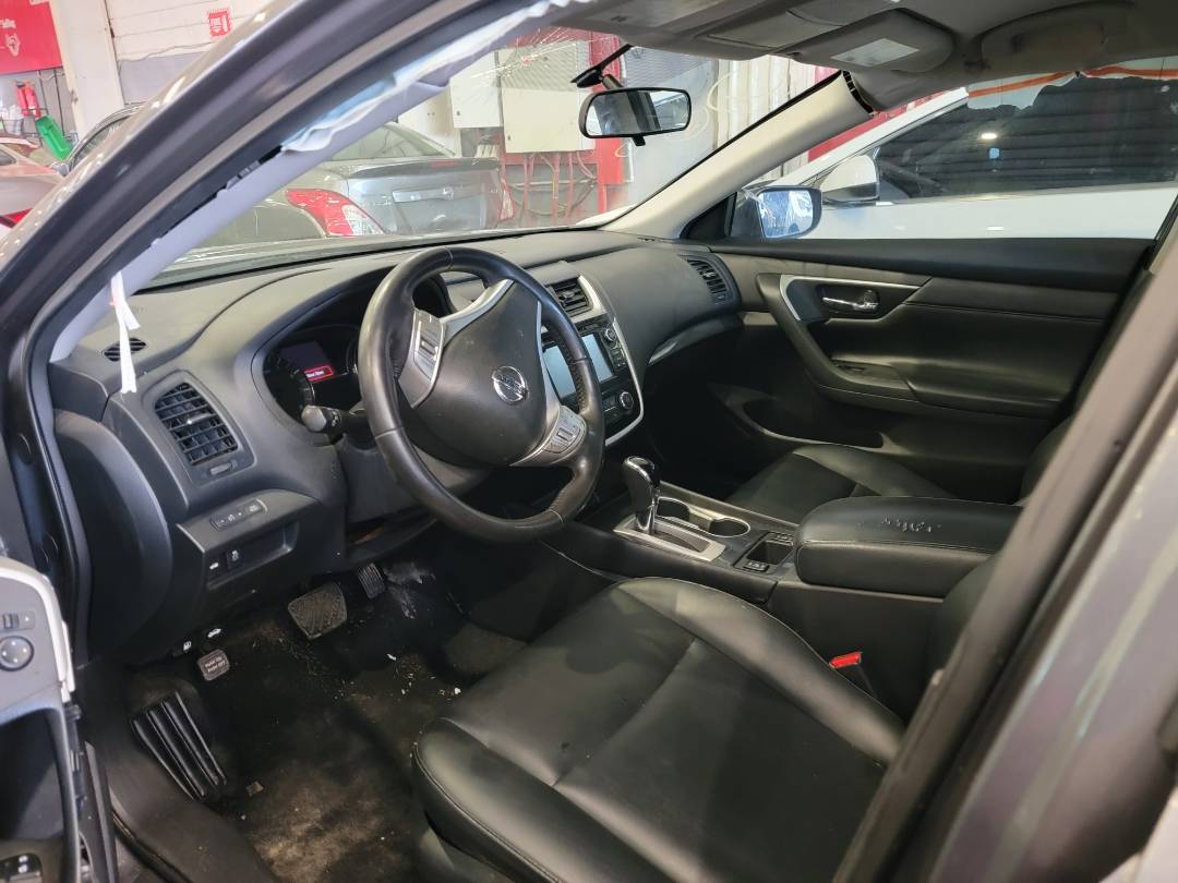 2018 NISSAN ALTIMA — 133927 Miles — Lot 223020 — Main - Marhaba Auctions Used Cars - Image 6