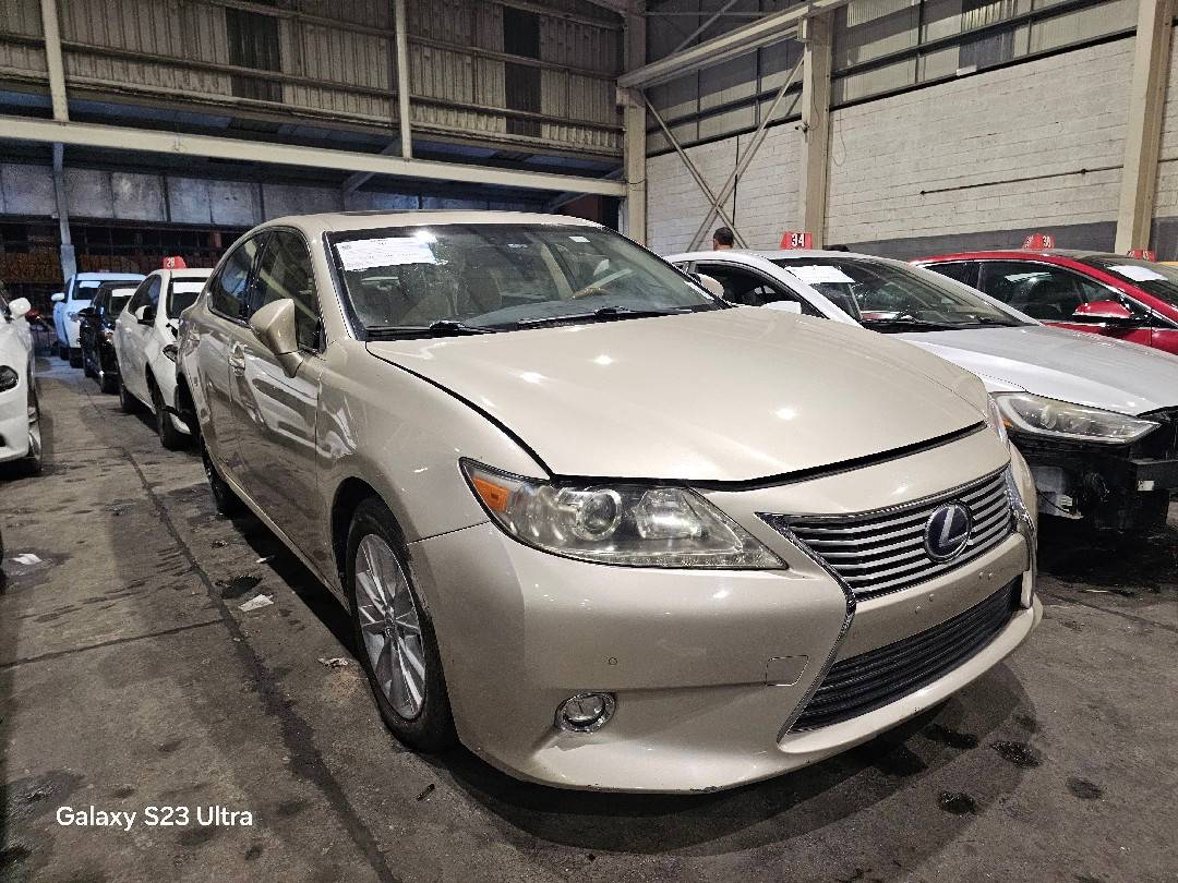 LEXUS ES 300H