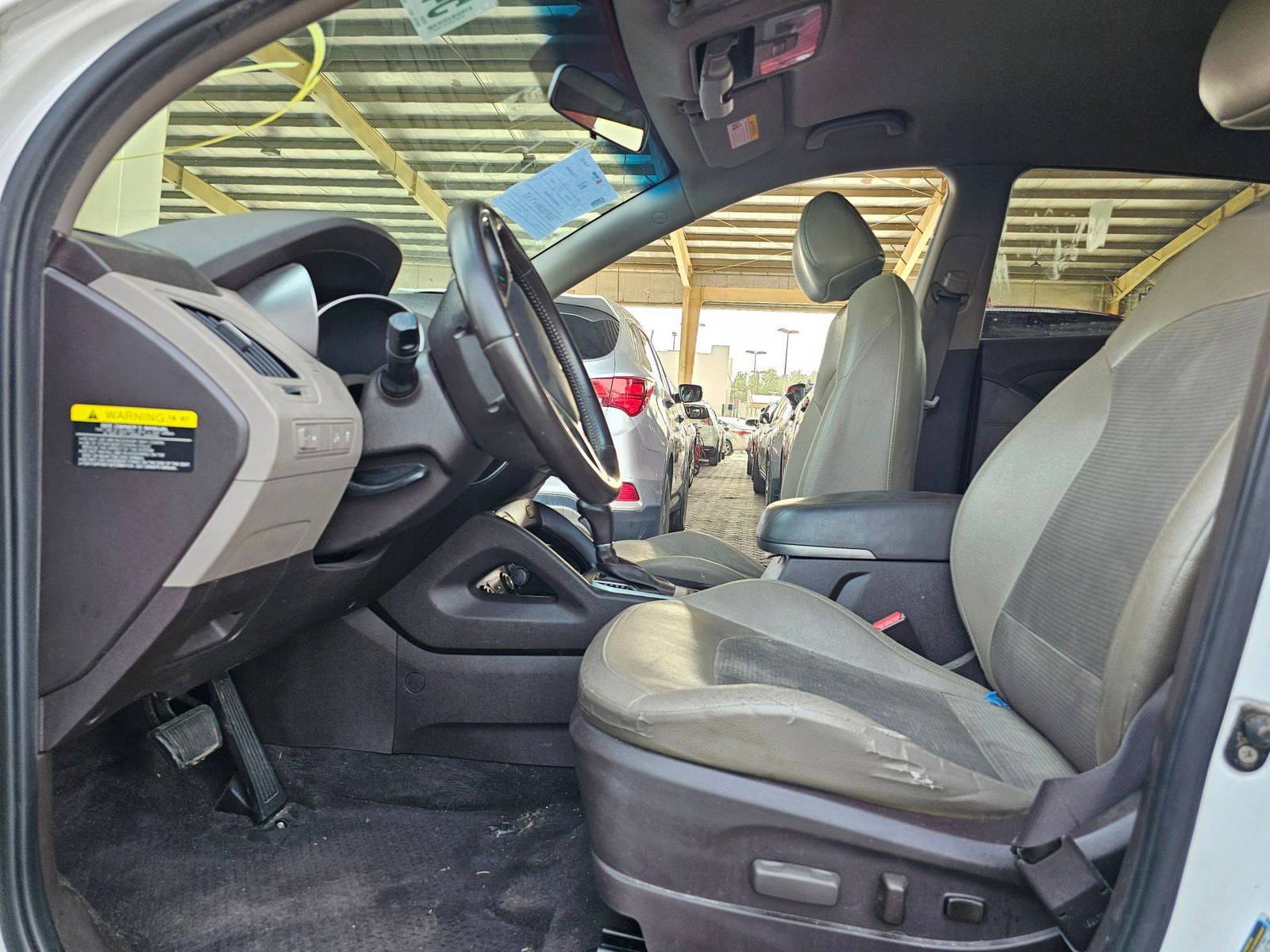 2015 HYUNDAI TUCSON — 161037 Miles — Lot AG5FU084044 — Souq - Marhaba Auctions Used Cars - Image 8