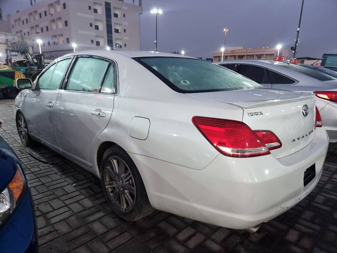 2006 TOYOTA AVALON — 150639 Miles — Lot 215487 — Ind. 12 - Marhaba Auctions Used Cars - Image 4
