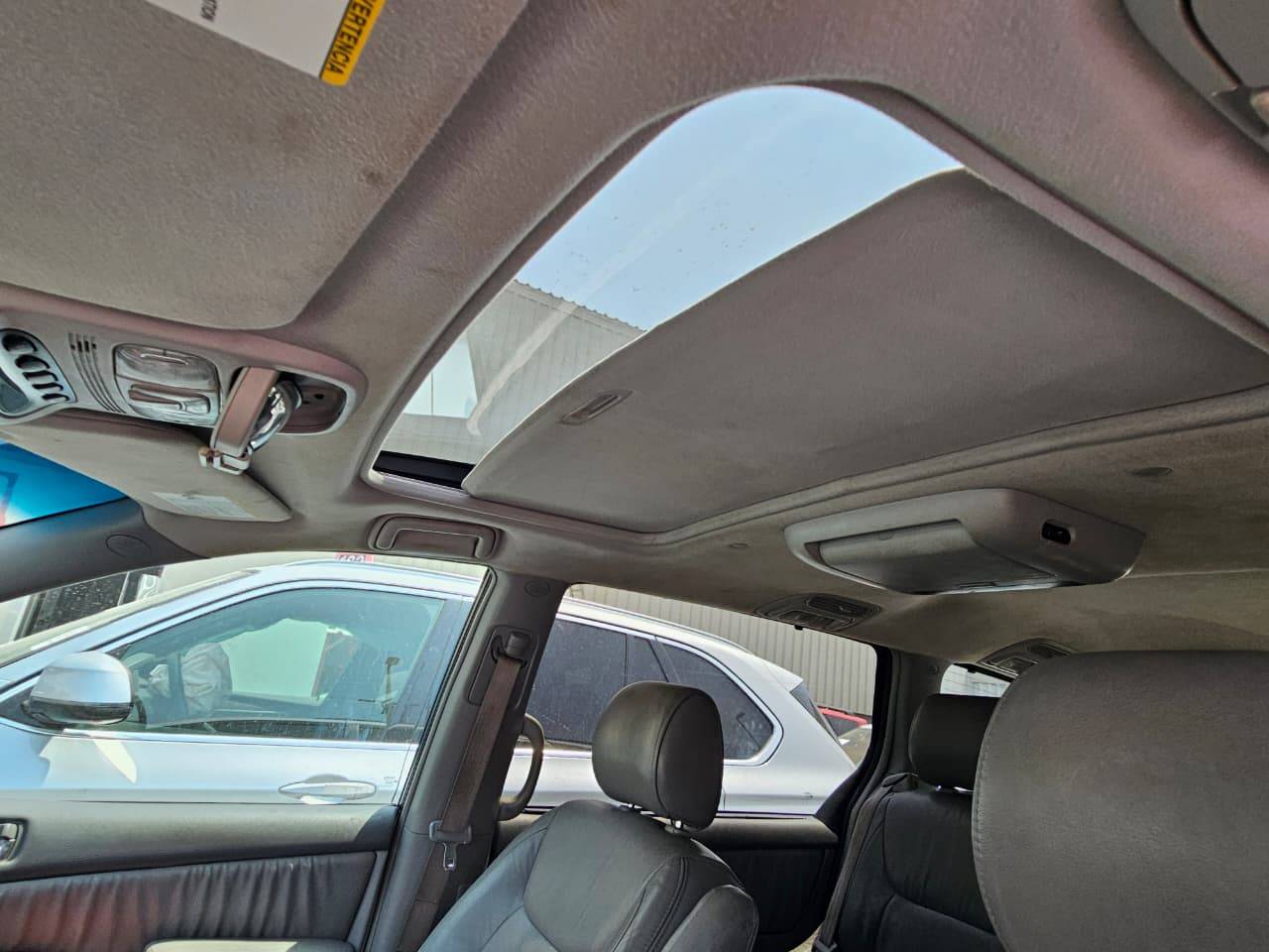 2008 TOYOTA SIENNA — 302029 Miles — Lot 137990 — Main - Marhaba Auctions Used Cars - Image 9