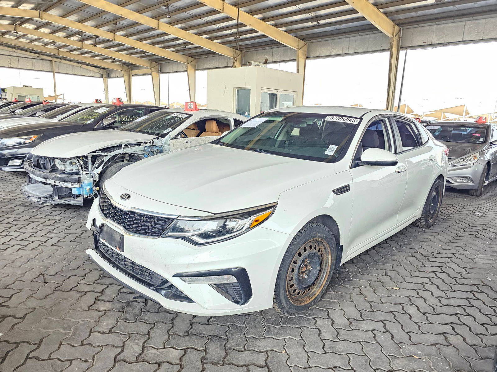 2019 KIA OPTIMA — 133181 KM — Lot 87596045 — Main - Marhaba Auctions Used Cars - Image 5