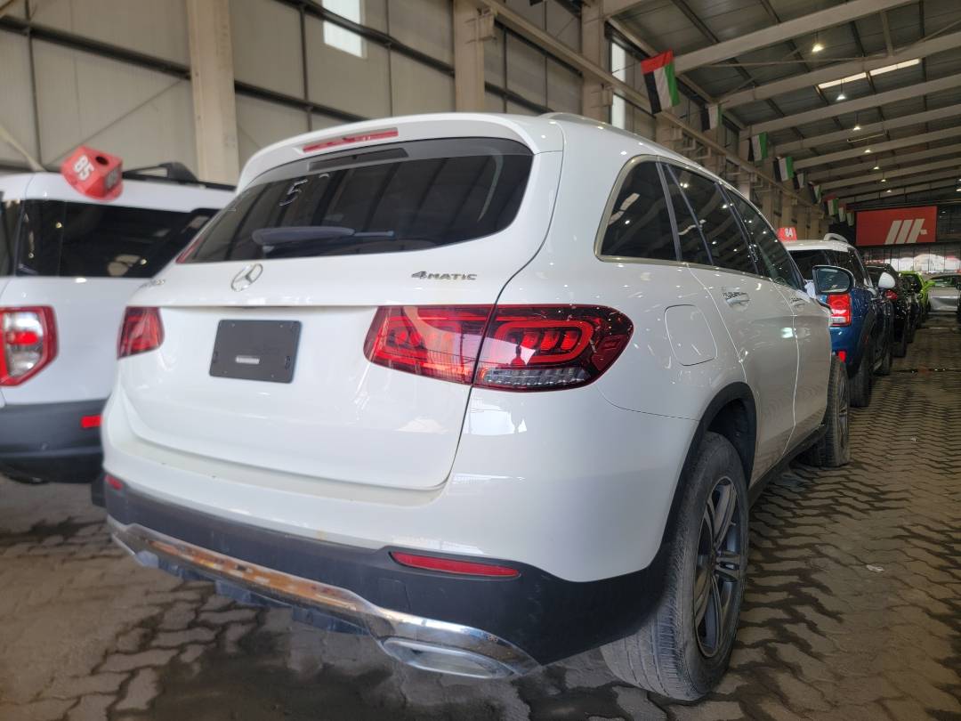 2020 MERCEDES BENZ GLC-300 — 26286 Miles — Lot B1LF804628 — Main - Marhaba Auctions Used Cars - Image 3