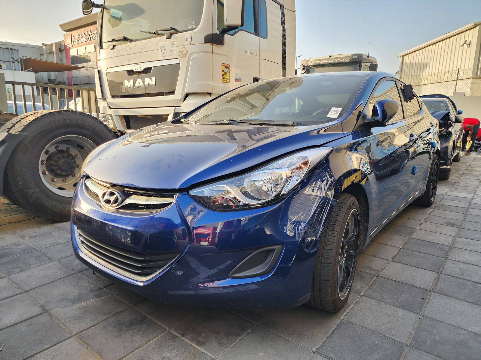2012 HYUNDAI AVANTE — 185937 KM — Lot 539376 — Al Quoz - Marhaba Auctions Used Cars - Image 4