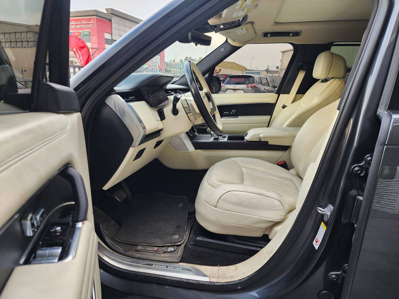 LAND ROVER RANGE ROVER 2023 - Marhaba Auction Used Cars - Image 8