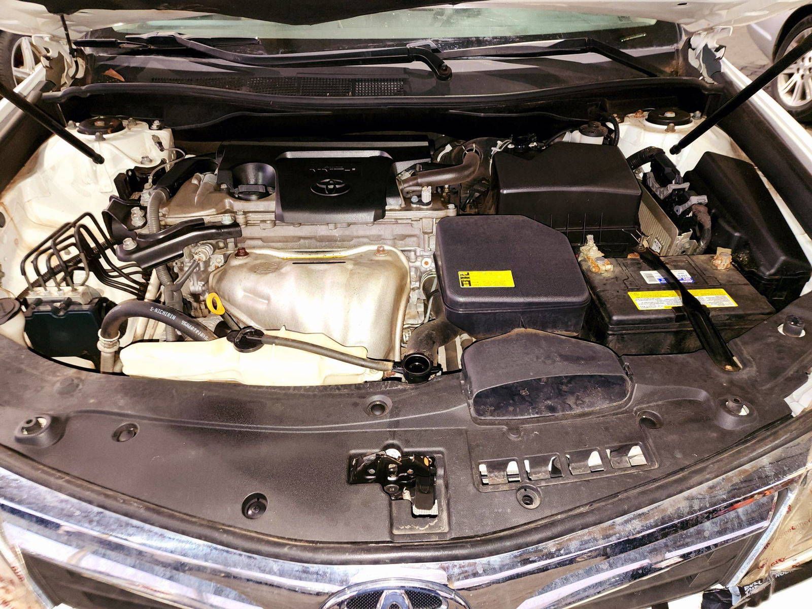 2012 TOYOTA CAMRY — 176385 Miles — Lot 570927 — Souq - Marhaba Auctions Used Cars - Image 11