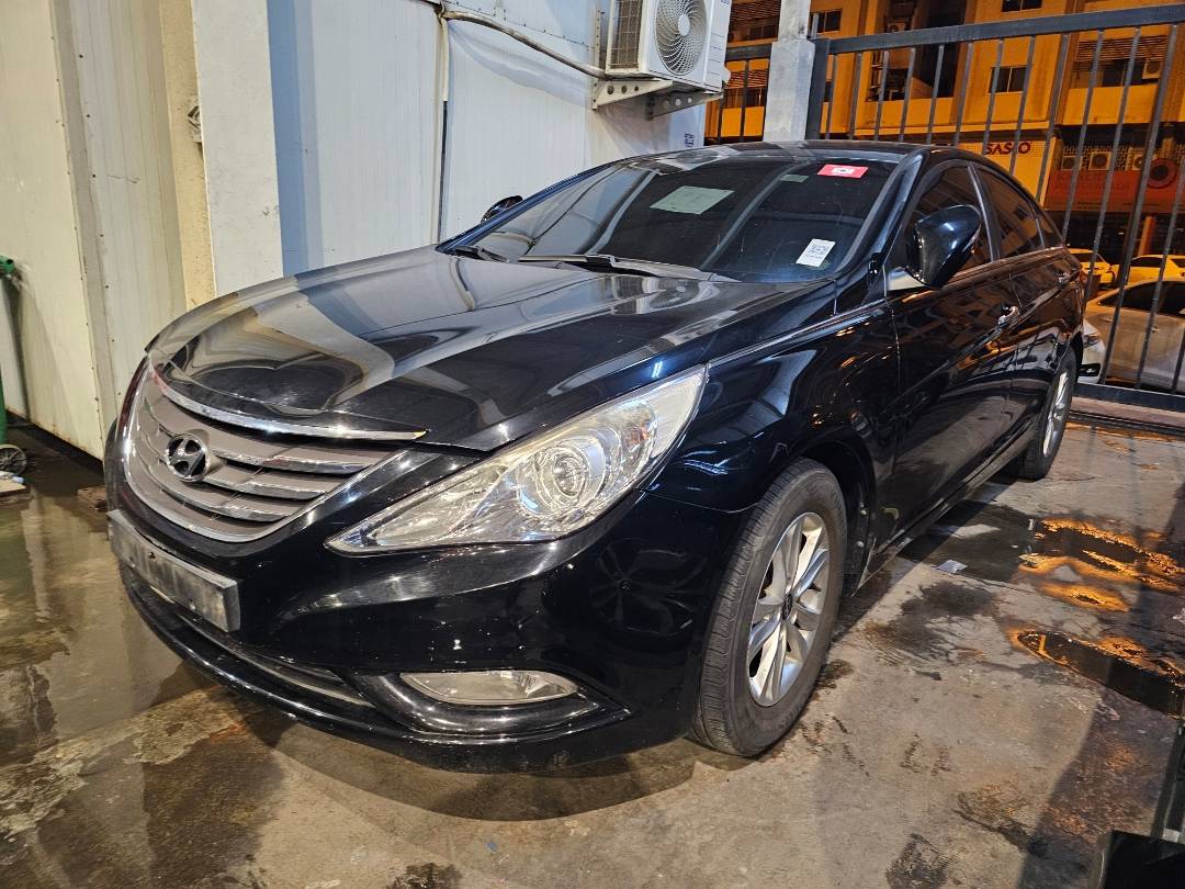 HYUNDAI SONATA 2012 - Marhaba Auction Used Cars - Image 5