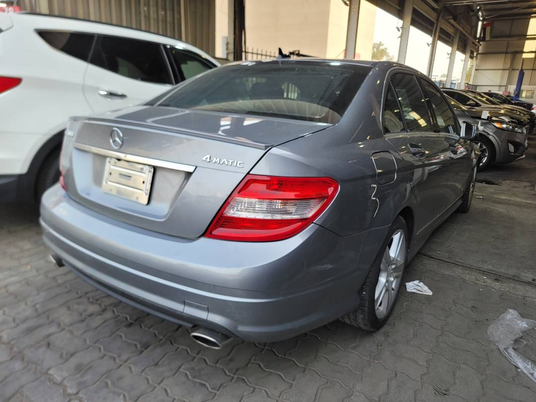 MERCEDES BENZ C300 2011 - Marhaba Auction Used Cars - Image 4