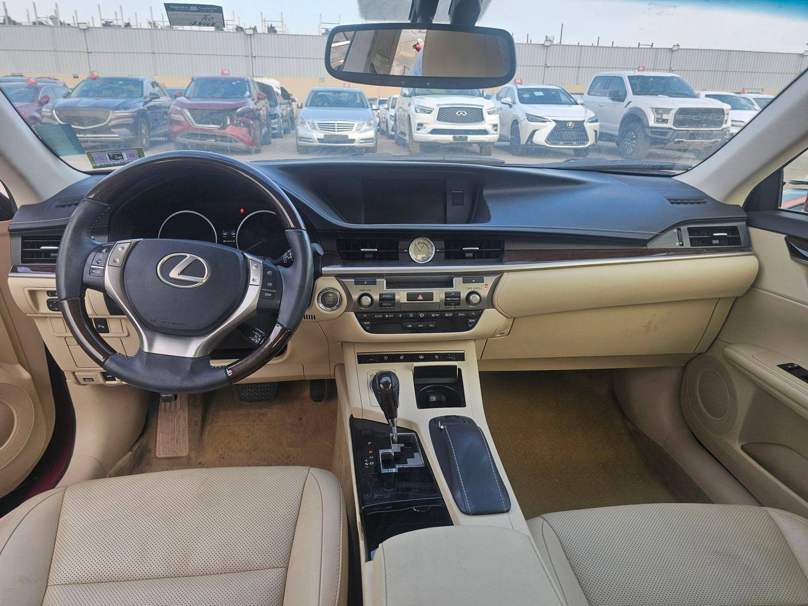 LEXUS ES 350 2015 - Marhaba Auction Used Cars - Image 10