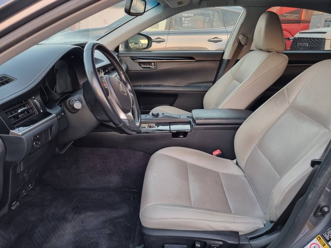 2015 LEXUS ES 350 — 130831 Miles — Lot 124587 — Ind. 12 - Marhaba Auctions Used Cars - Image 8