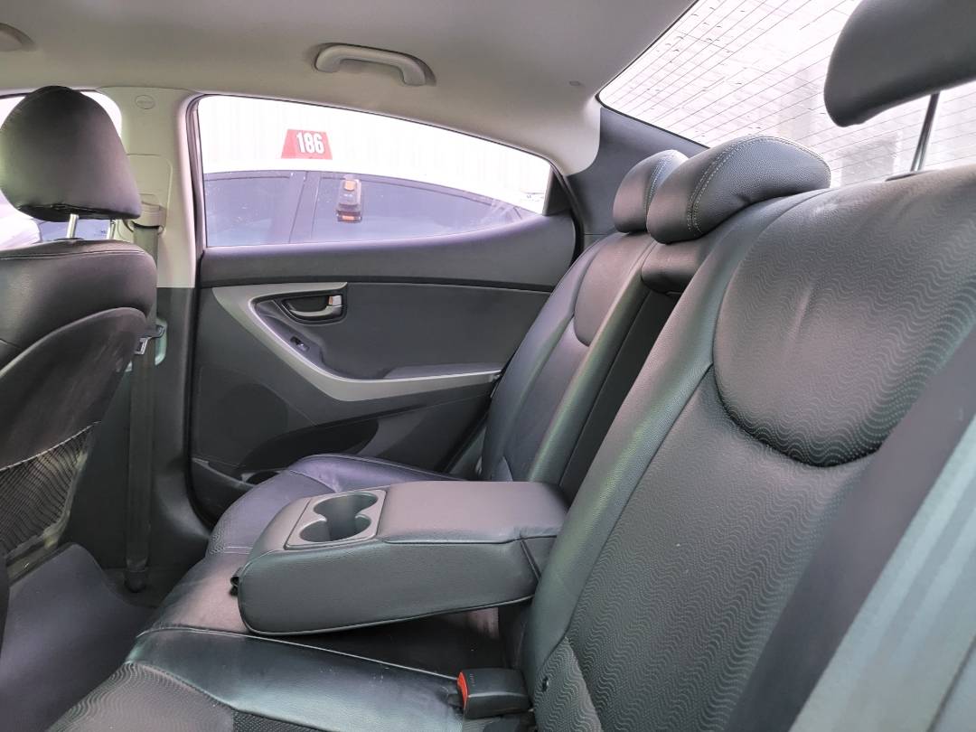 2011 HYUNDAI AVANTE — 142183 KM — Lot 015718 — Main - Marhaba Auctions Used Cars - Image 7