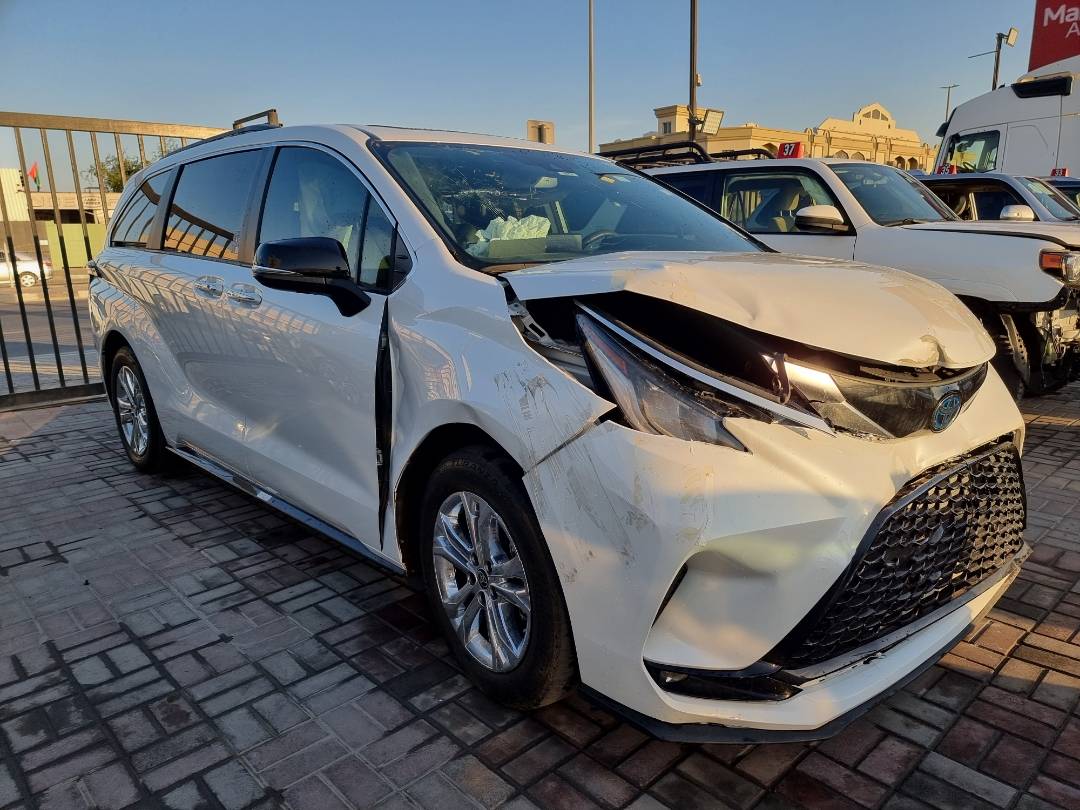 2023 TOYOTA SIENNA — 49270 Miles — Lot 68616284 — Ind. 12 - Marhaba Auctions Used Cars - Image 3