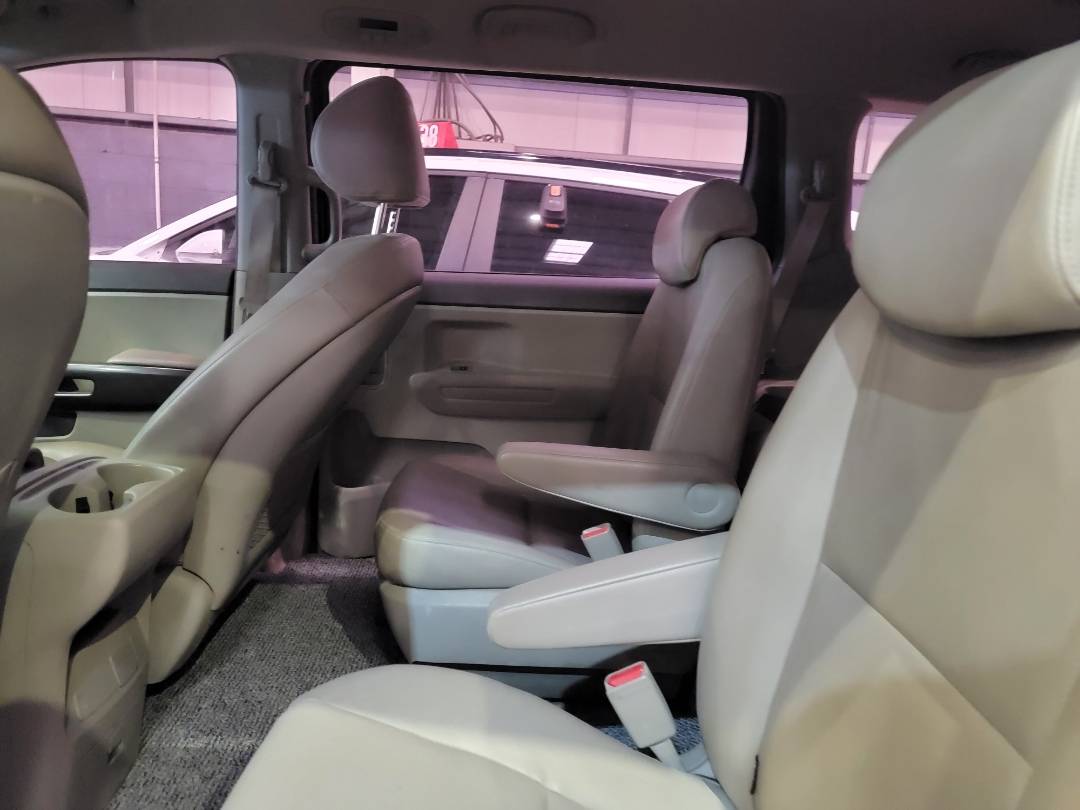 2018 KIA CARNIVAL EX — 25043 KM — Lot ABJS378995 — Main - Marhaba Auctions Used Cars - Image 7