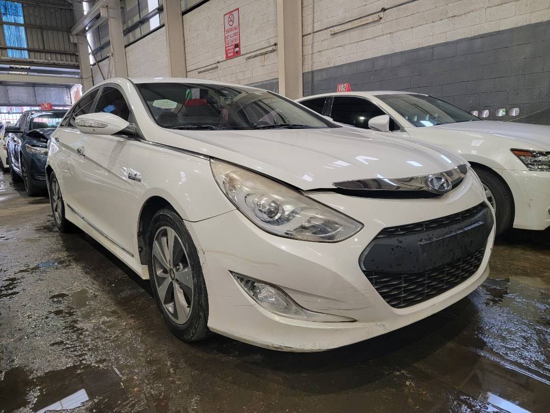2012 HYUNDAI SONATA — 231385 KM — Lot 009783 — Main - Marhaba Auctions Used Cars - Image 4