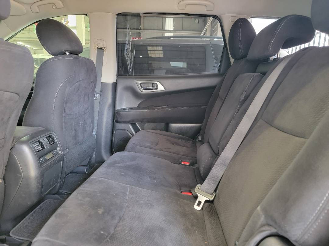 2015 NISSAN PATHFINDER — 250817 Miles — Lot FC708216 — Main - Marhaba Auctions Used Cars - Image 7