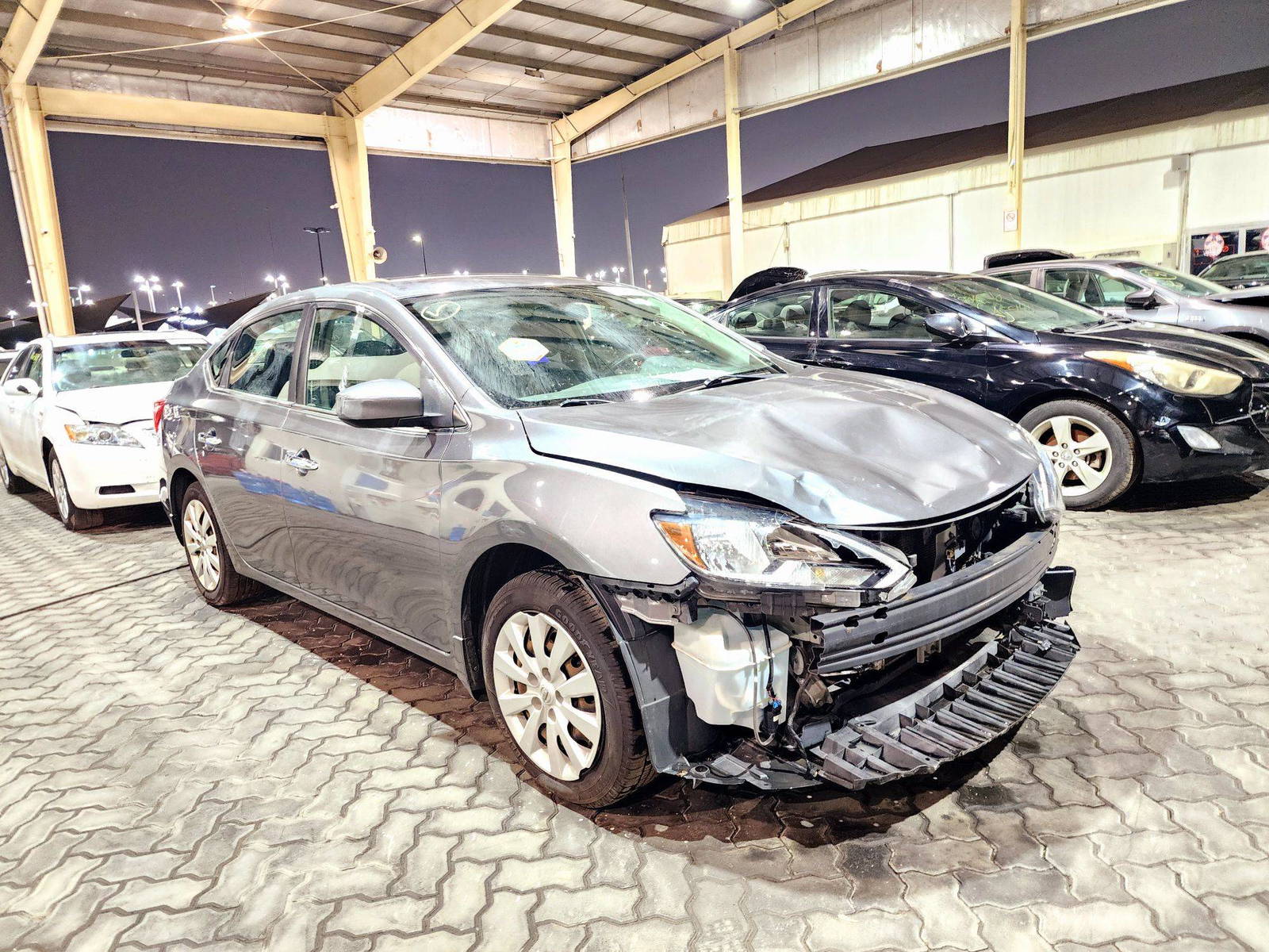 2018 NISSAN SENTRA — 130979 Miles — Lot 77425634 — Souq - Marhaba Auctions Used Cars - Image 4