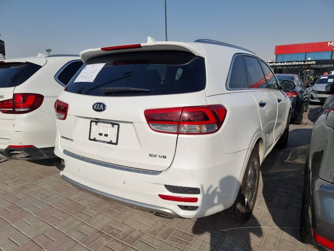2017 KIA SORENTO — 99324 Miles — Lot 124587 — Ind. 12 - Marhaba Auctions Used Cars - Image 5
