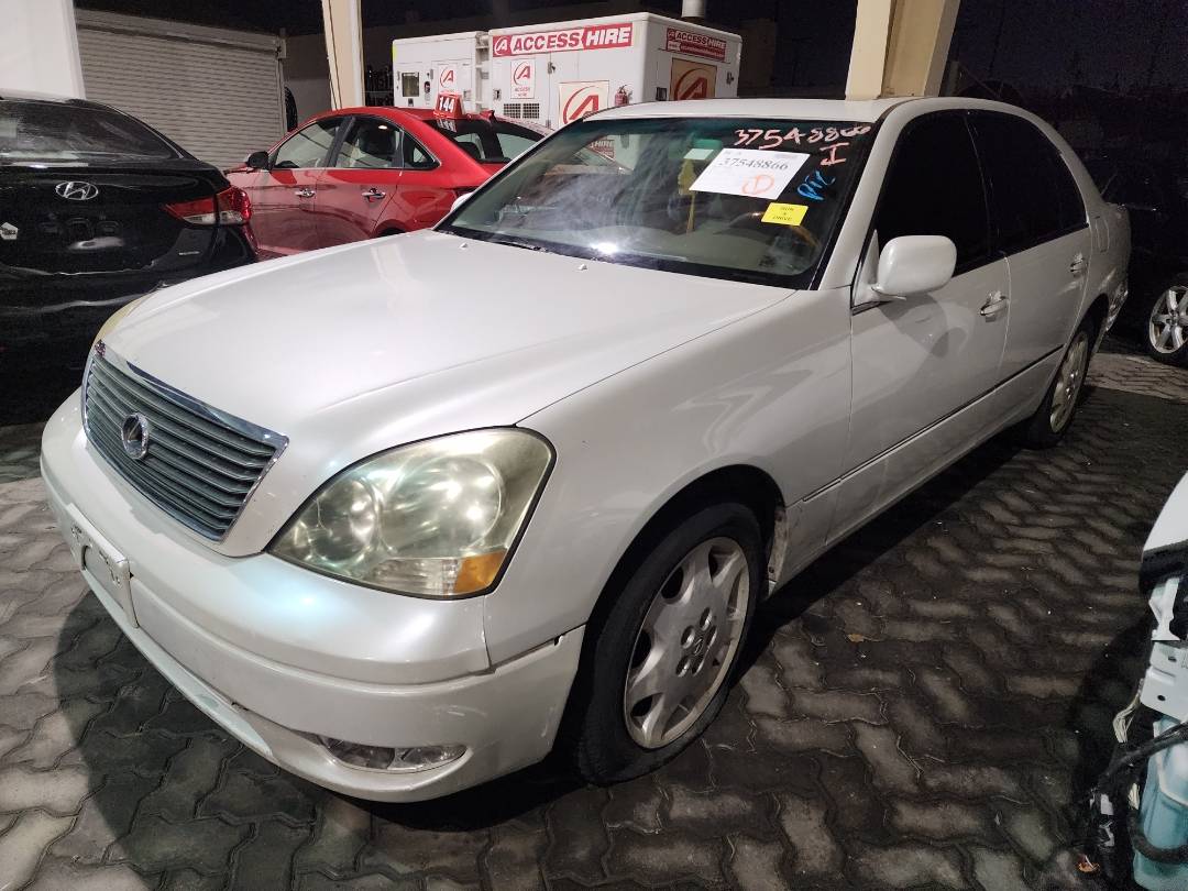 2003 LEXUS LS 430 — 216169 Miles — Lot 37548866 - Marhaba Auctions Used Cars - Image 4