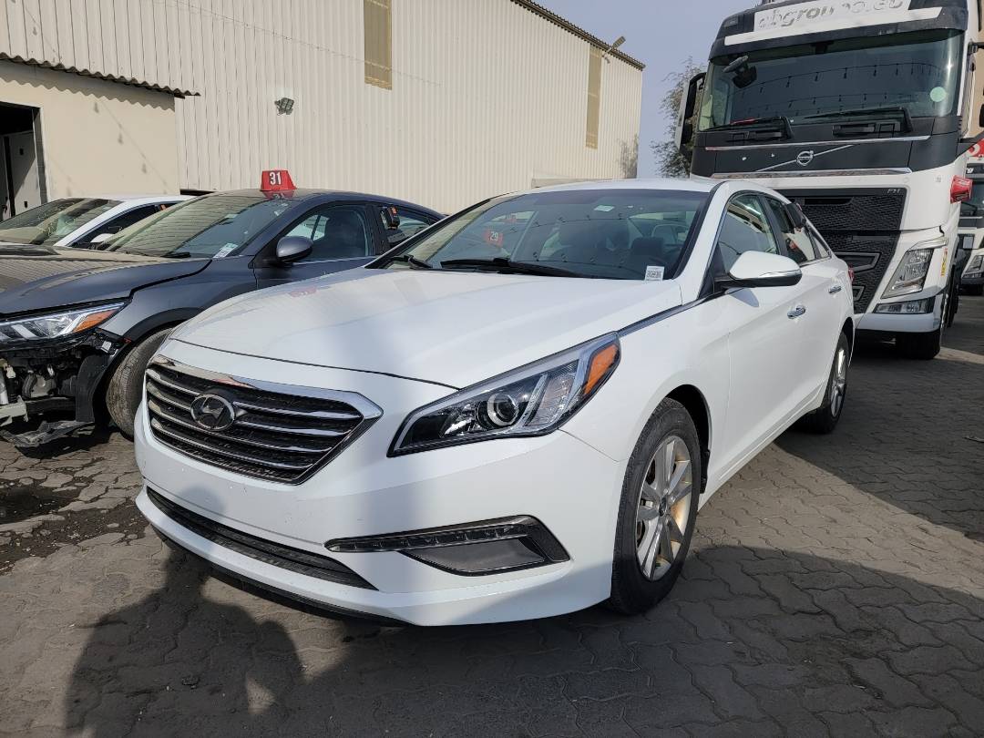 2015 HYUNDAI SONATA — 123657 KM — Lot H005817 — Main - Marhaba Auctions Used Cars - Image 5