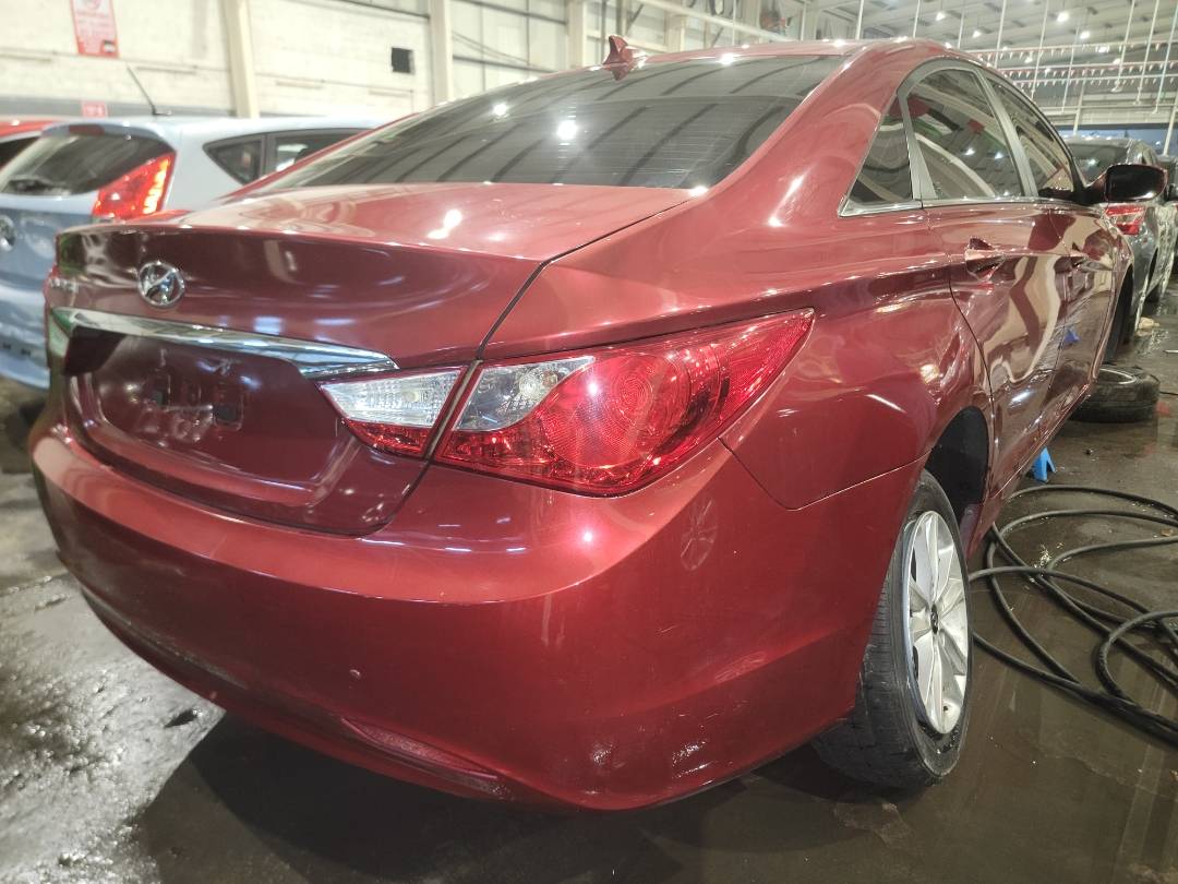 2012 HYUNDAI SONATA — 131126 Miles — Lot 66726593 - Marhaba Auctions Used Cars - Image 4