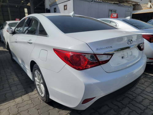 2014 HYUNDAI SONATA at Marhaba Auctions