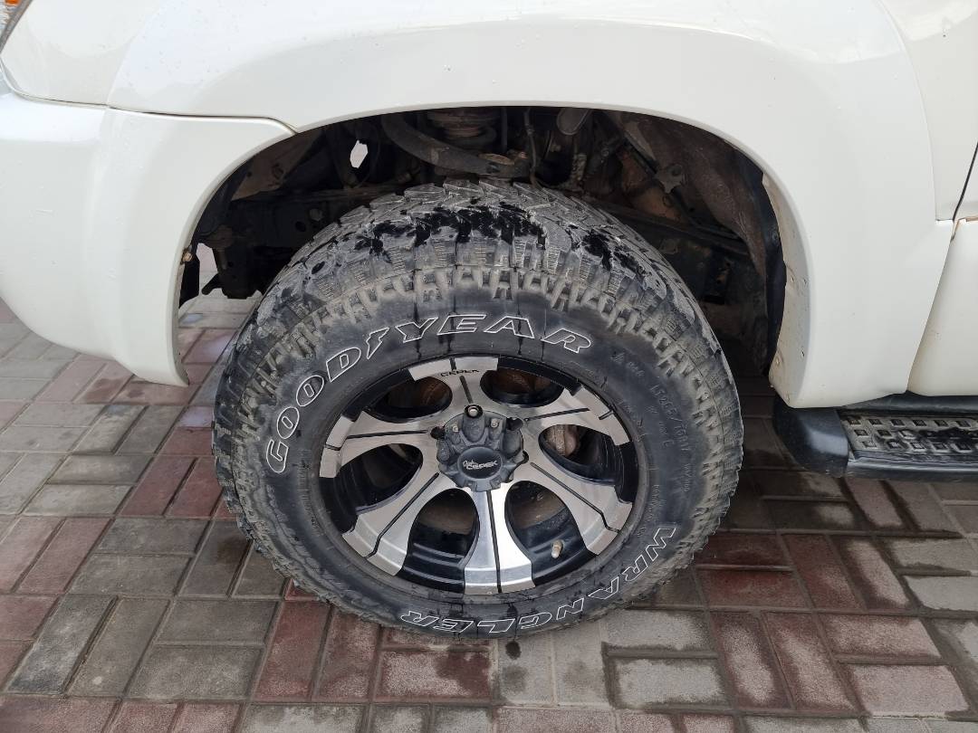 2007 TOYOTA 4RUNNER SR5 — 263357 Miles — Lot 0119310 — Ind. 12 - Marhaba Auctions Used Cars - Image 10