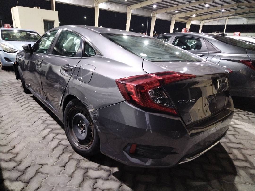 2020 HONDA CIVIC — 61141 Miles — Lot 52831373 - Marhaba Auctions Used Cars - Image 7