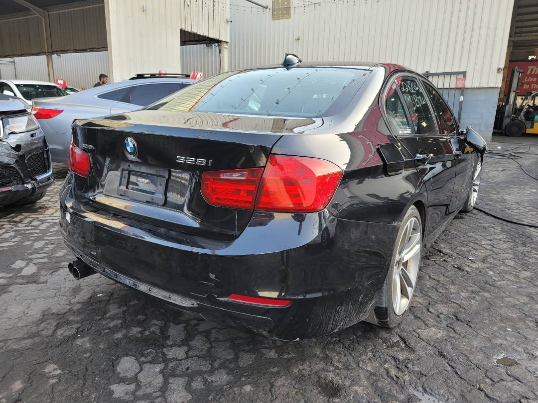 2013 BMW 328i — 380416 KM — Lot F534662 — Main - Marhaba Auctions Used Cars - Image 5