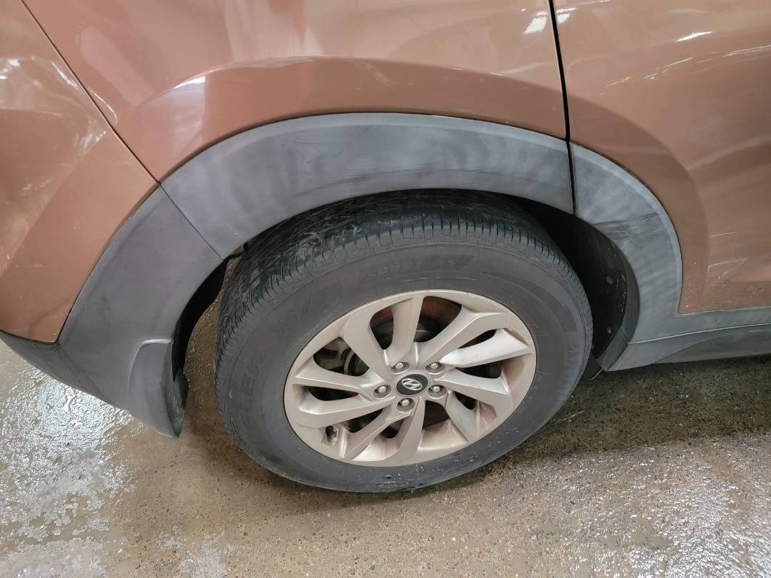 2016 HYUNDAI TUCSON — 142294 Miles — Lot 74417283 — Main - Marhaba Auctions Used Cars - Image 9