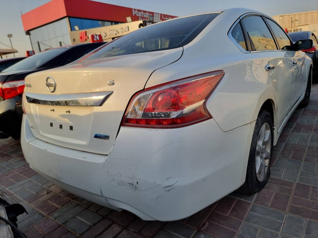 2013 NISSAN ALTIMA — 224500 Miles — Lot 587586 - Marhaba Auctions Used Cars - Image 6