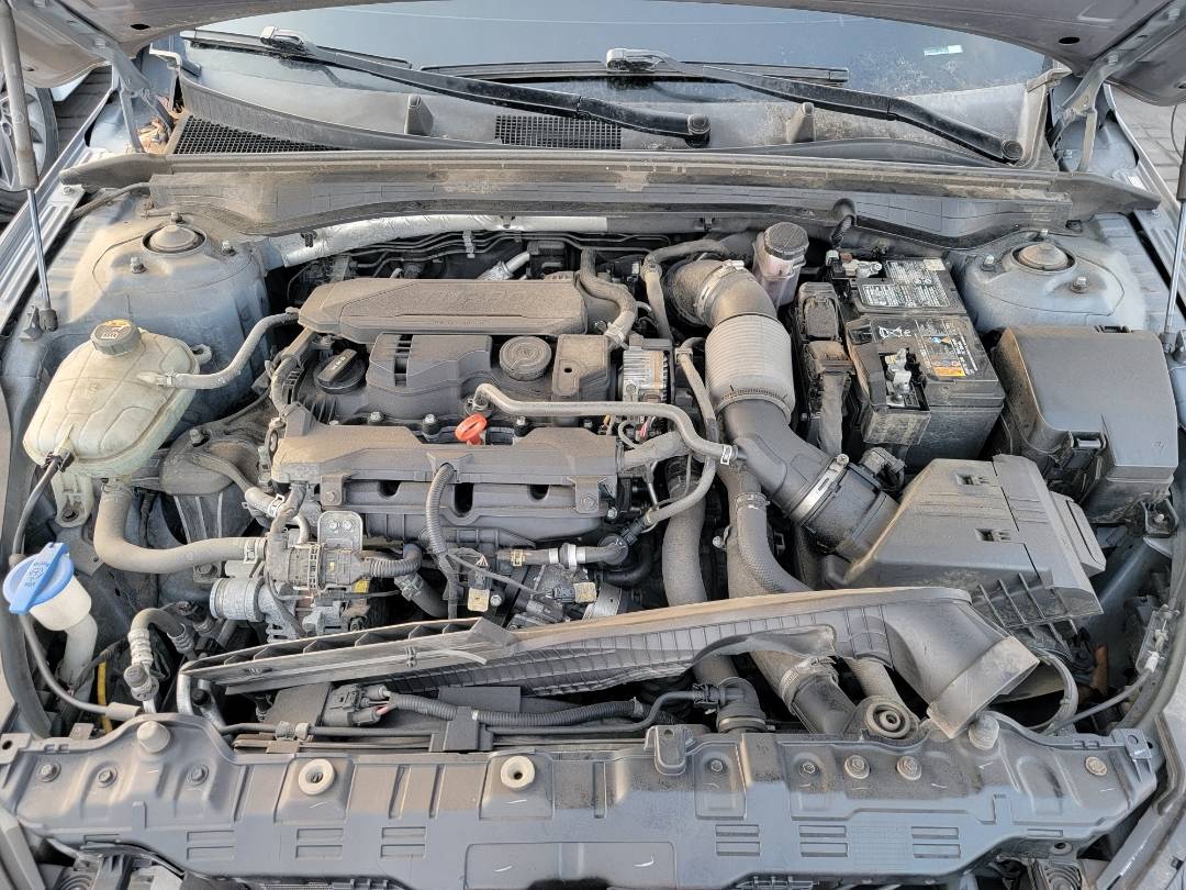 2021 KIA K5 — 99503 Miles — Lot G004105 — Souq - Marhaba Auctions Used Cars - Image 9