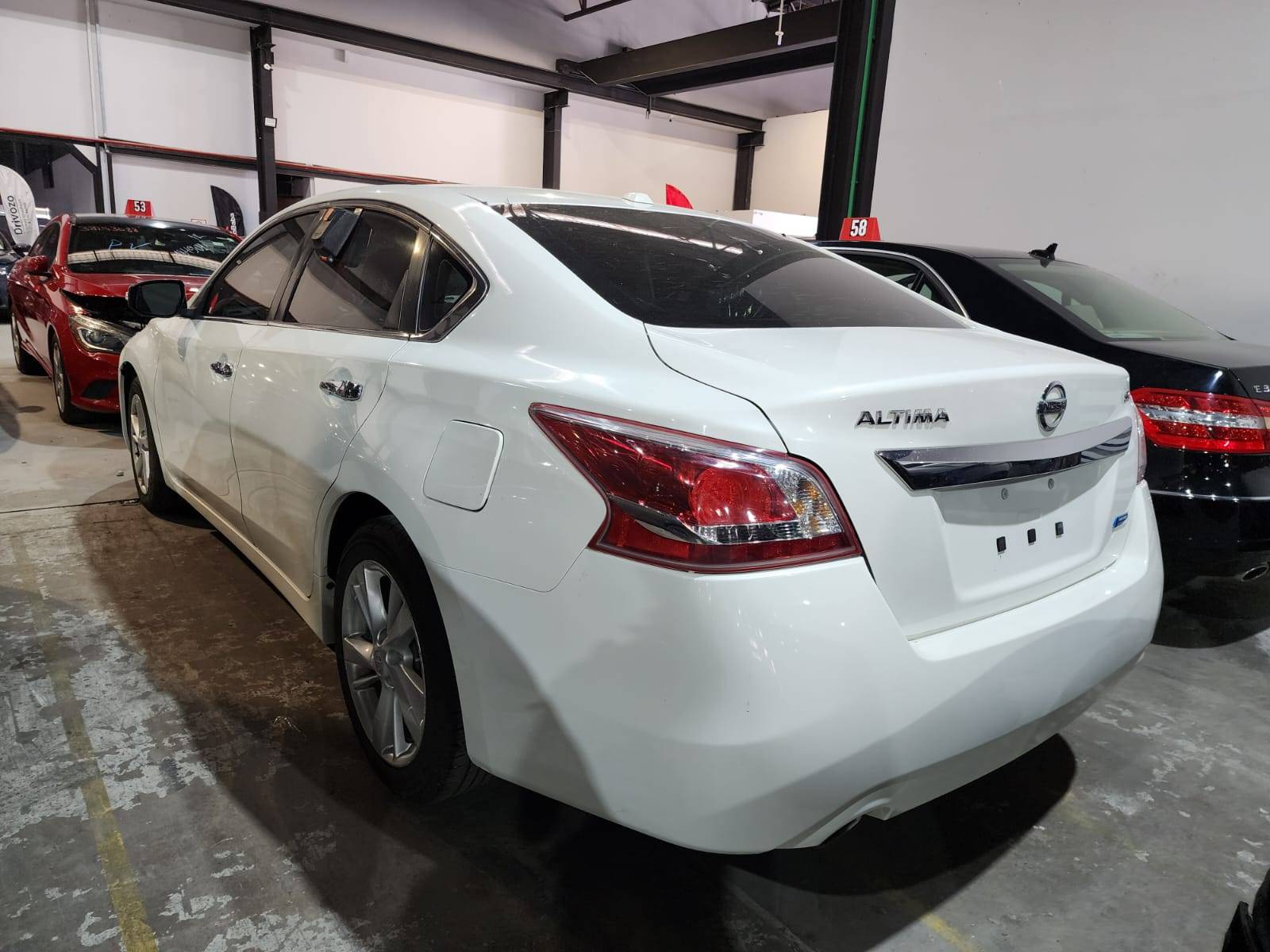 2013 NISSAN ALTIMA — 149702 Miles — Lot 401255 — Al Quoz - Marhaba Auctions Used Cars - Image 4