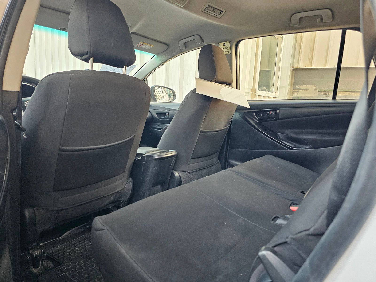 2021 TOYOTA INNOVA — sold — 999999 KM — Lot 9M0119100 — Main - Marhaba Auctions Used Cars - Image 5