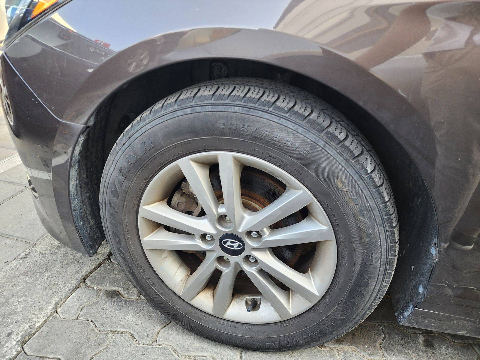 2016 HYUNDAI SONATA — 106236 Miles — Lot 366766 — Al Quoz - Marhaba Auctions Used Cars - Image 11